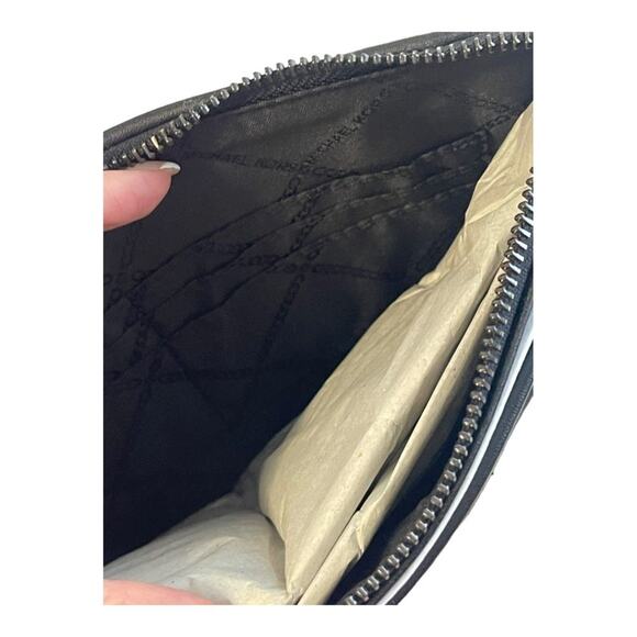 Michael Kors PRIDE Jet Set Charm Top Zip Wristlet Rainbow Rhinestone Black - Picture 6 of 7